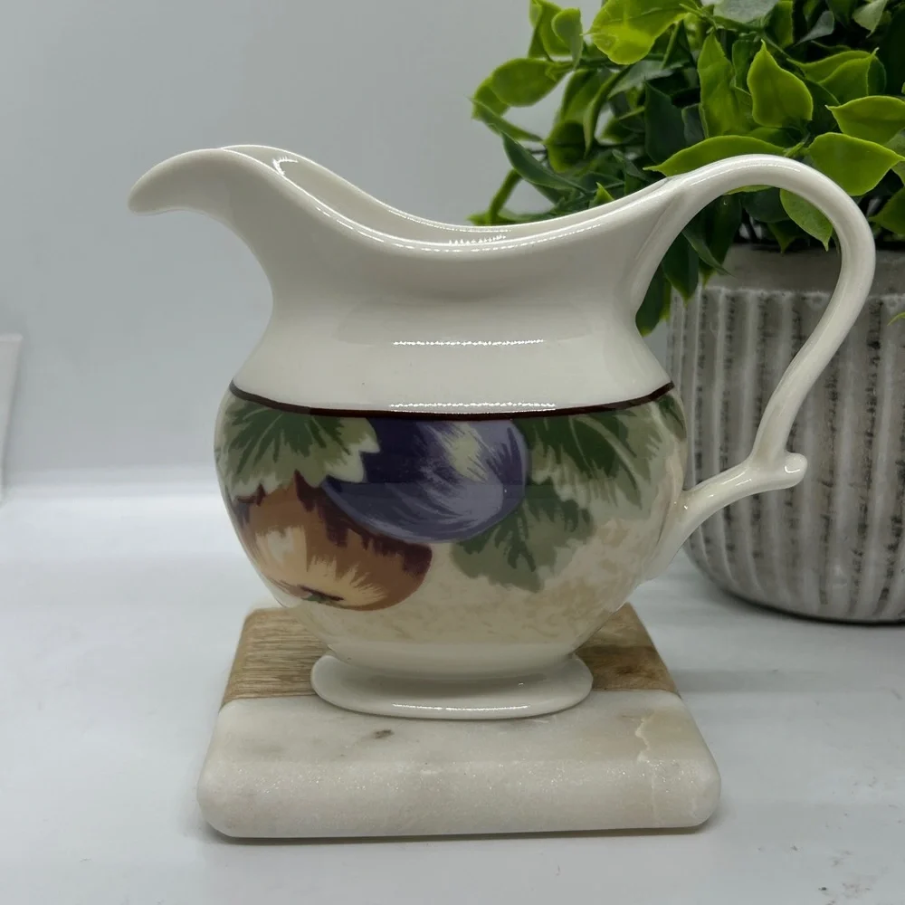 Noble Excellence  NAPA VALLEY   CREAMER